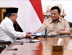 Pemerintah Perkuat Kesejahteraan dan Kompetensi Guru, Tunjangan Naik dan Beasiswa Diperluas