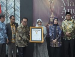 Bupati Pandeglang Hj. Raden Dewi Setiani Raih Penganugerahan Sahabat Pers Indonesia 2026 dari SMSI
