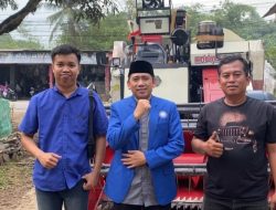 PAN Bantu Rakyat, Ketua MPP PAN Pandeglang Serahkan Bantuan Combine Harvester untuk Kelompok Tani di Bojong