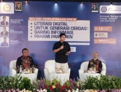 Menuju Indonesia Emas, Siswa SMAN 6 Pandeglang Dibekali Literasi Digital